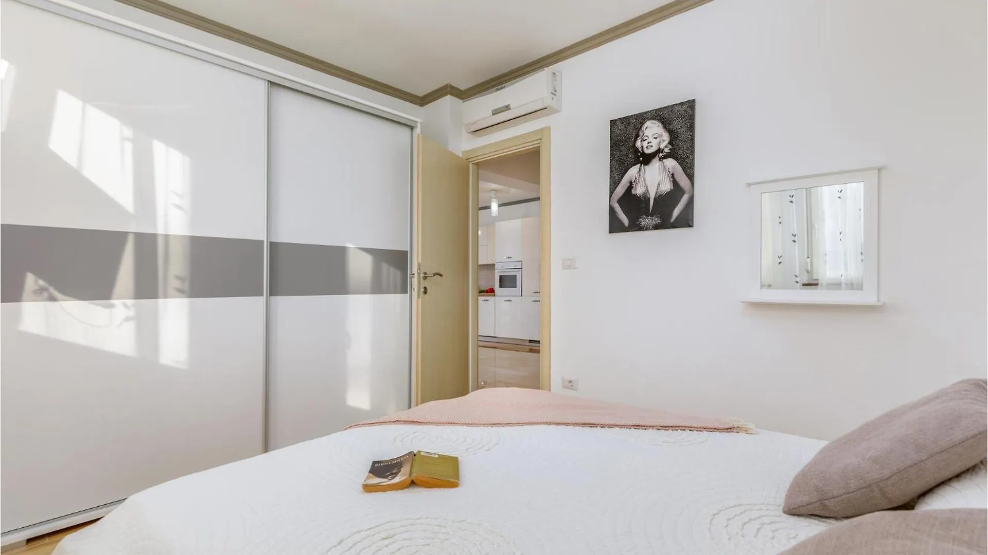 Beautiful Home In Umag With Wifi Хорватия